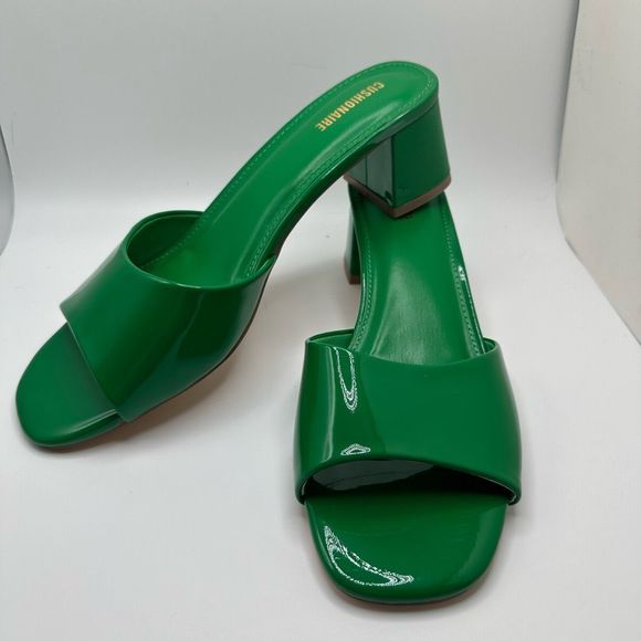 CUSHIONAIRE Women's Taboo one band dress sandal with +Memory Foam 10 GREEN - Picture 7 of 7